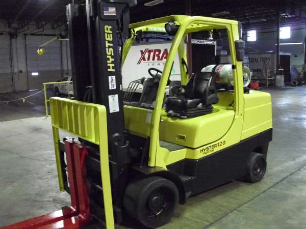 Used Hyster S120FT LP 3 stage Sideshifting Fork Positioner