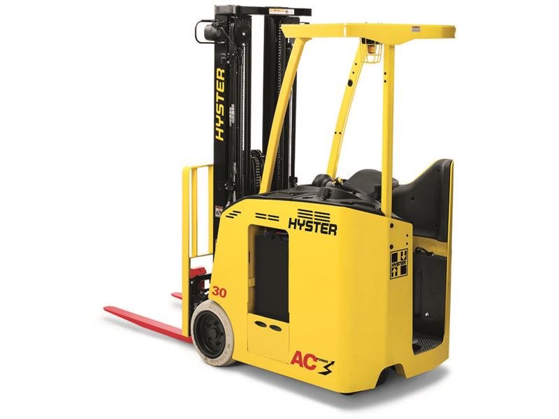 2016 Hyster E40HSD3 - 20.8 in. Battery Compartment